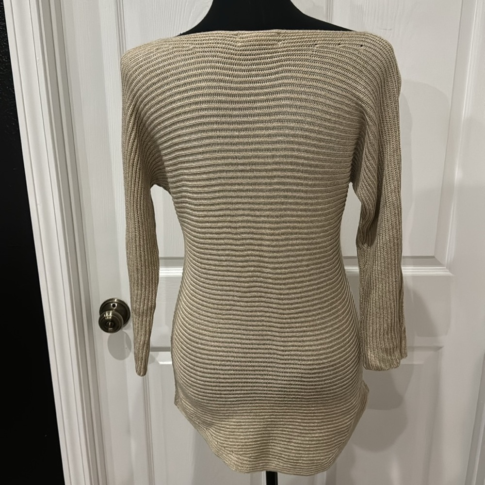 Sweater - Picture 2 of 2